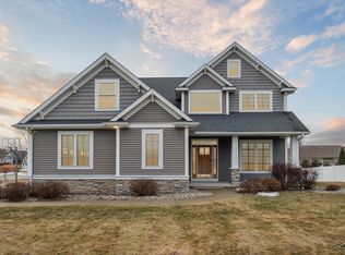 5292 Stillwater Rd, Bay City, MI 48706