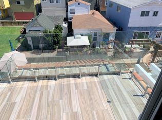 734 Zanzibar Ct, San Diego, CA 92109