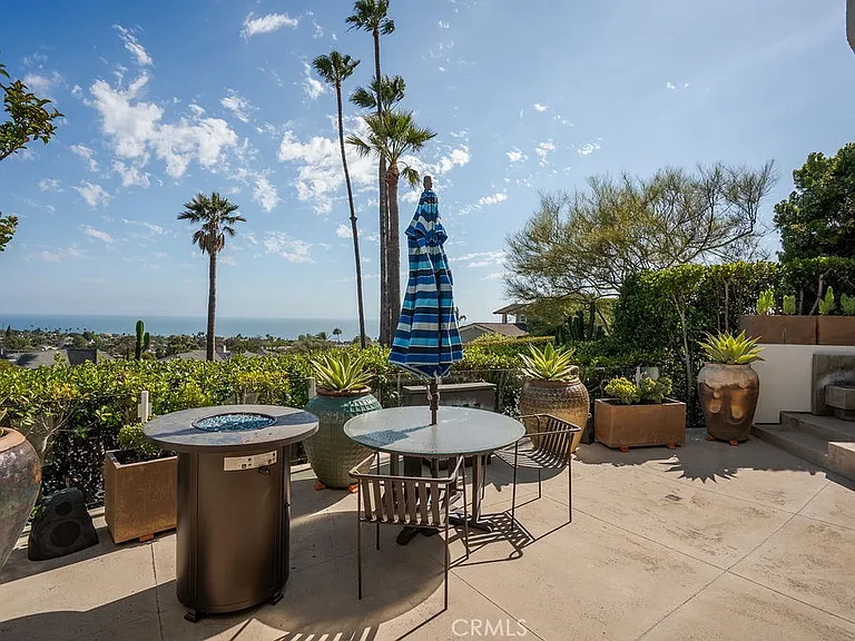 920 Skyline Dr — Photo 31