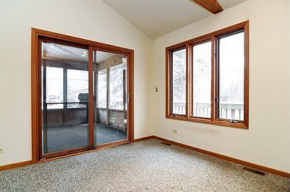 4th image of 41518 N Country Club Dr