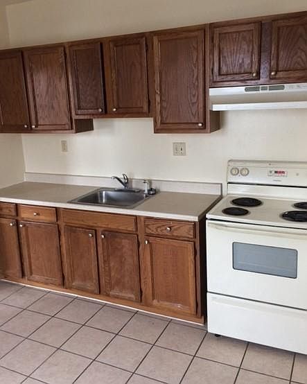 1st image of 156 S Potomac St APT 4SR