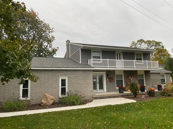 16951 Stuart Rd, Chesaning, MI 48616