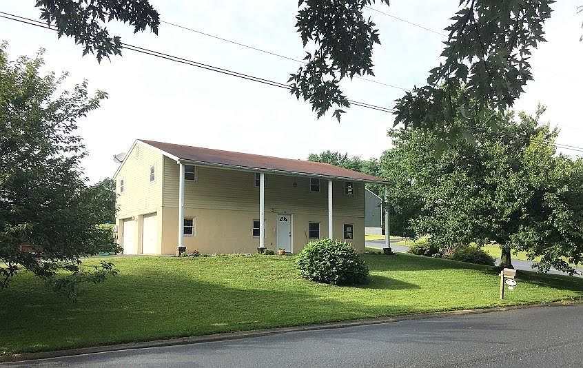 1st image of 107 Hardwood Dr