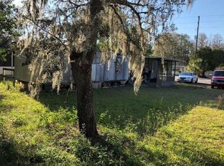 9844 Lake Dr, New Port Richey, FL 34654