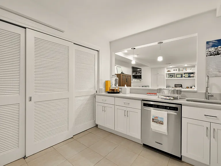 3043 W Lane Kys NW — Photo 27