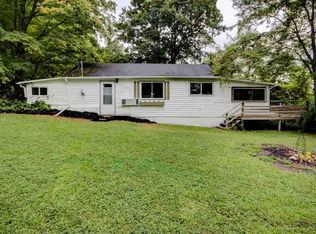 2 Shady Bch, Geneseo, IL 61254