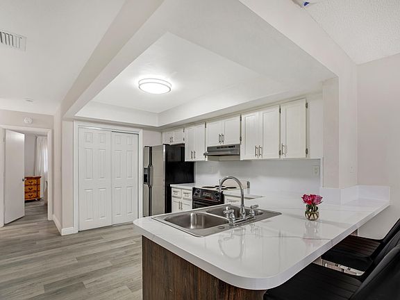 3rd image of 246 Neptune Ave