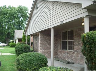 105-107 Bitter Sweet Rd, Jeffersonville, IN 47130