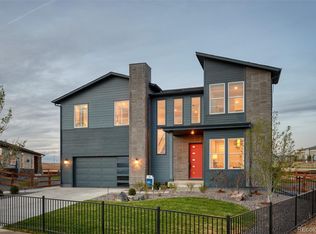 24043 E 39th Ave, Aurora, CO 80019