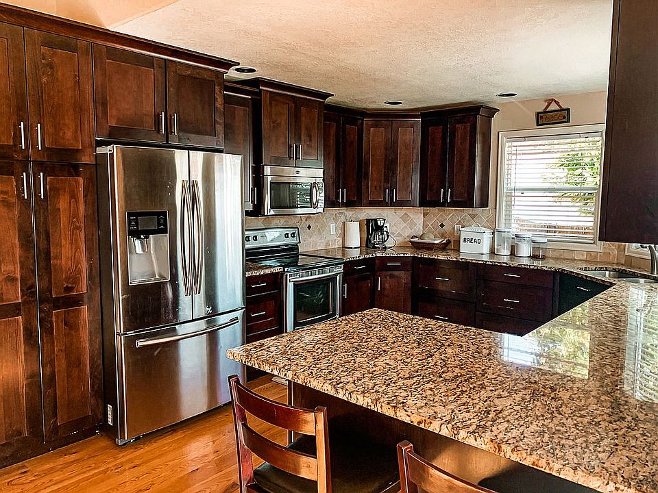2nd image of 3292 S Riva Ridge Way