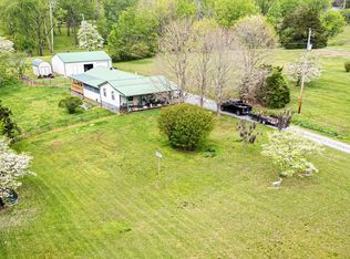 1655 New Deal Potts Rd, Portland, TN 37148