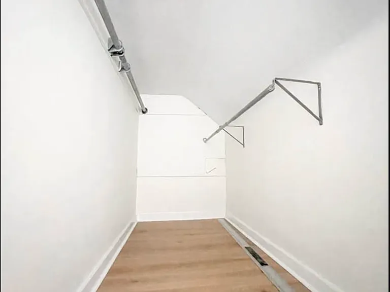 735 Commercial St #2 — Photo 5