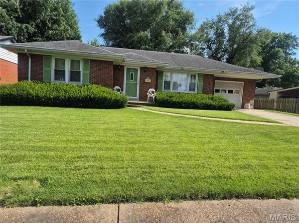 1604 Garfield Ave, Granite City, IL 62040