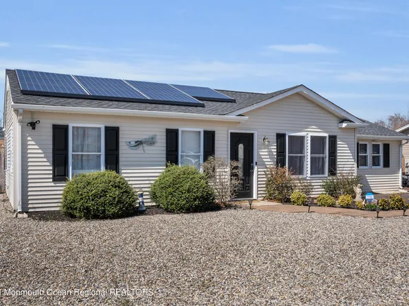6 Pomona Drive, Barnegat, NJ 08005