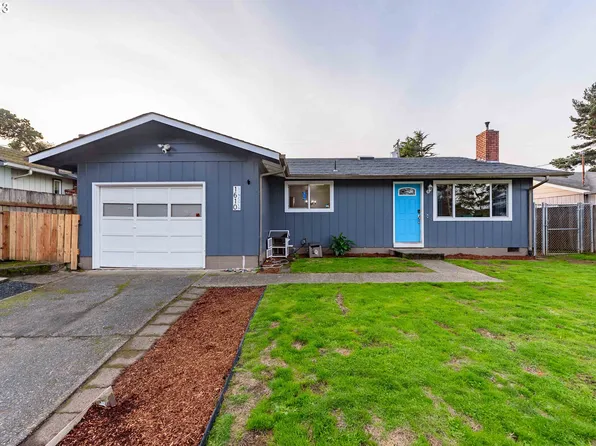 1610 Lincoln St, North Bend, OR 97459