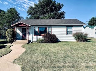 314 Webb St, Ellsworth, KS 67439