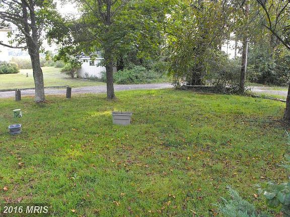 2nd image of 4061 Songbird Ln