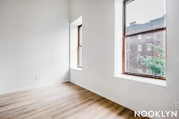 Rented by Nooklyn NYC LLC | media 66