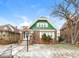 2955 N 46th St, Milwaukee, WI 53210