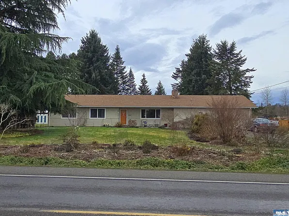 752 River Rd, Sequim, WA 98382
