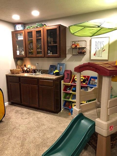 1st image of 500 Isabella Ct #500