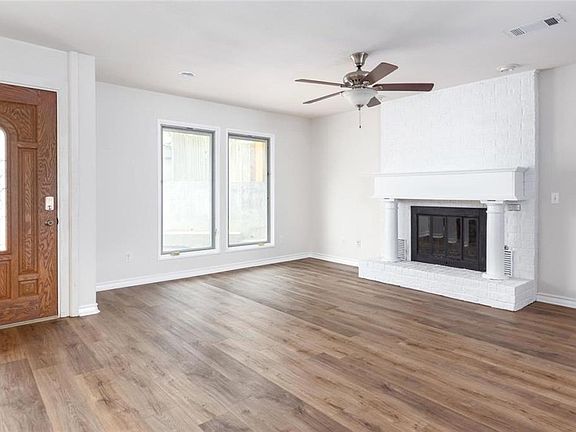 2nd image of 409 Oat Meadow Dr