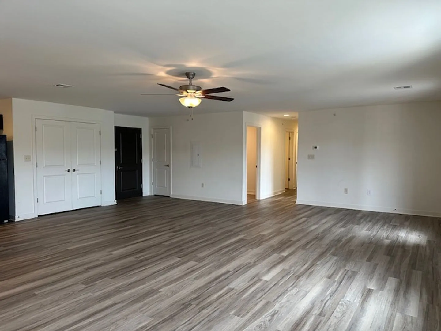 2-Bedroom, 2-Bathroom 3rd Floor Apartment For Rent in Harrisburg, PA, Central Dauphin School Dist... — Photo 2