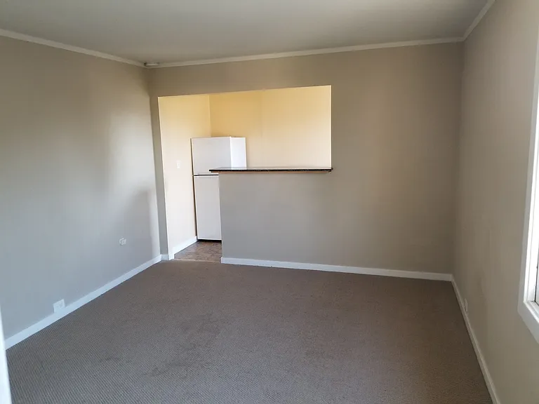 437 Athol Ave #A — Photo 2