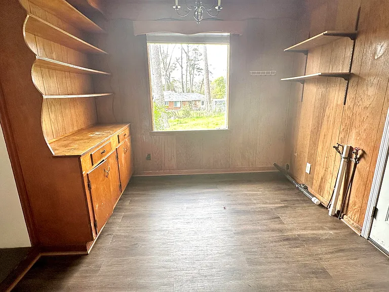 217 E Vineland Rd — Photo 20