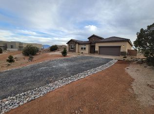 5532 Baranca Overlook Ct NE, Rio Rancho, NM 87144