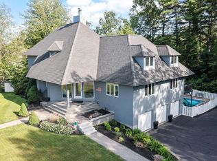 60 Commonwealth Cir, Leominster, MA 01453