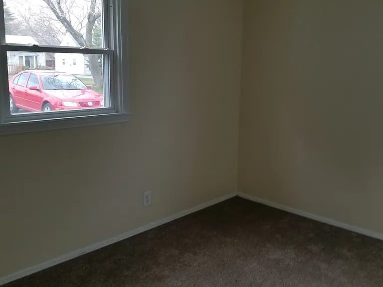 131 N Edgehill Ave — Photo 4