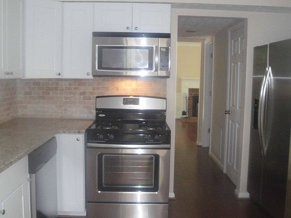 5th image of 785 Crab Orchard Dr