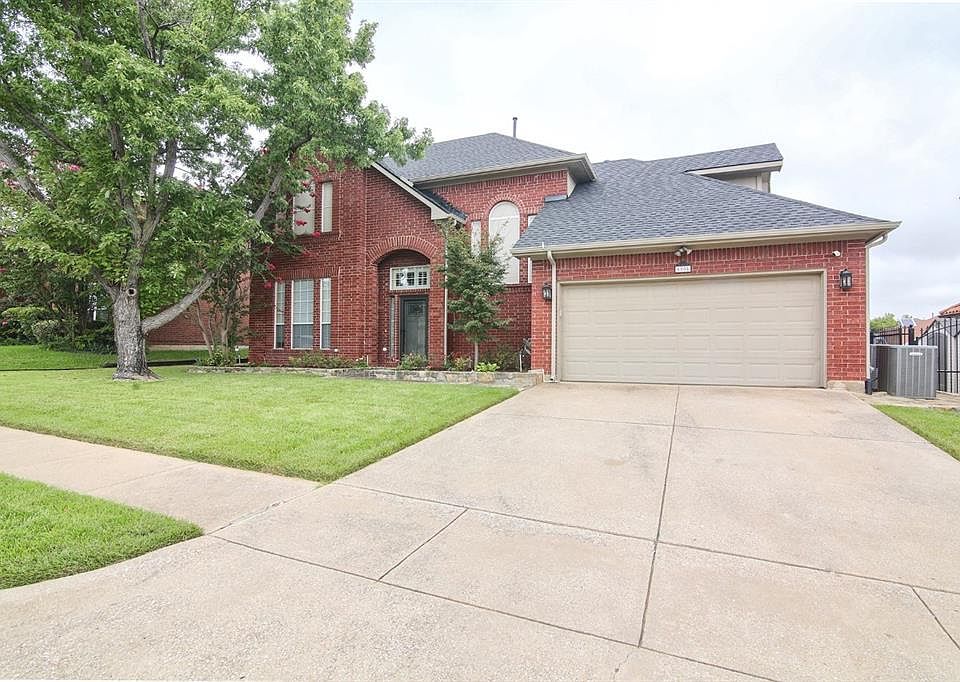 1st image of 6805 Greenleaf Dr