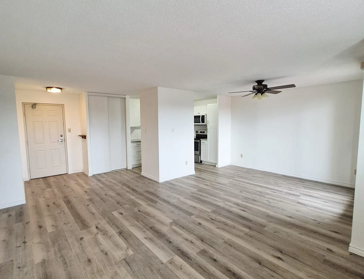 2 bed, $2,150 — Photo 4