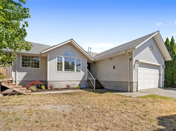 1730 Jingle Pot Rd, Nanaimo, BC V9R 6H1