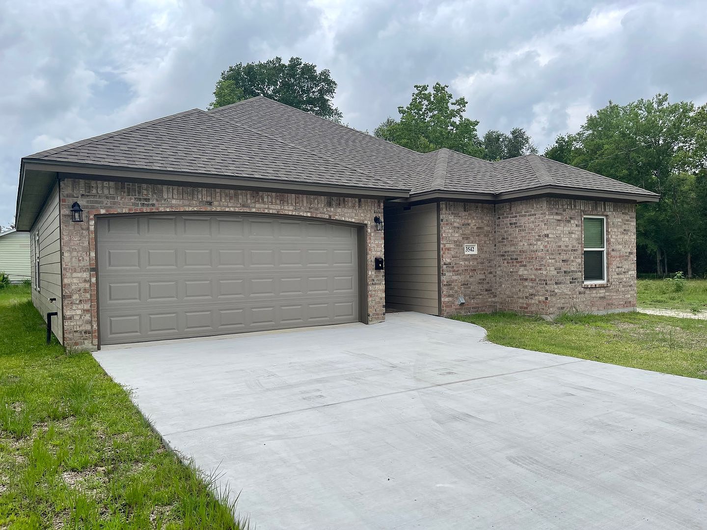 3542 Pradice St, Beaumont, TX 77705 Zillow