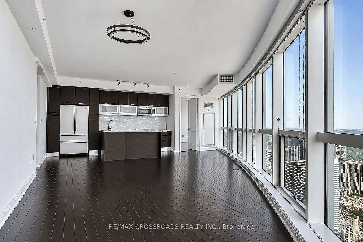 2 bed, $4,300 — Photo 1
