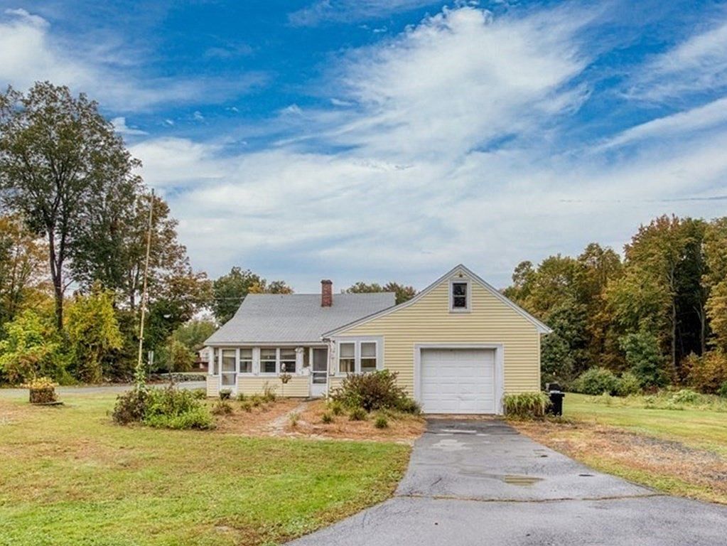 584 Moore St, Ludlow, MA 01056 Zillow