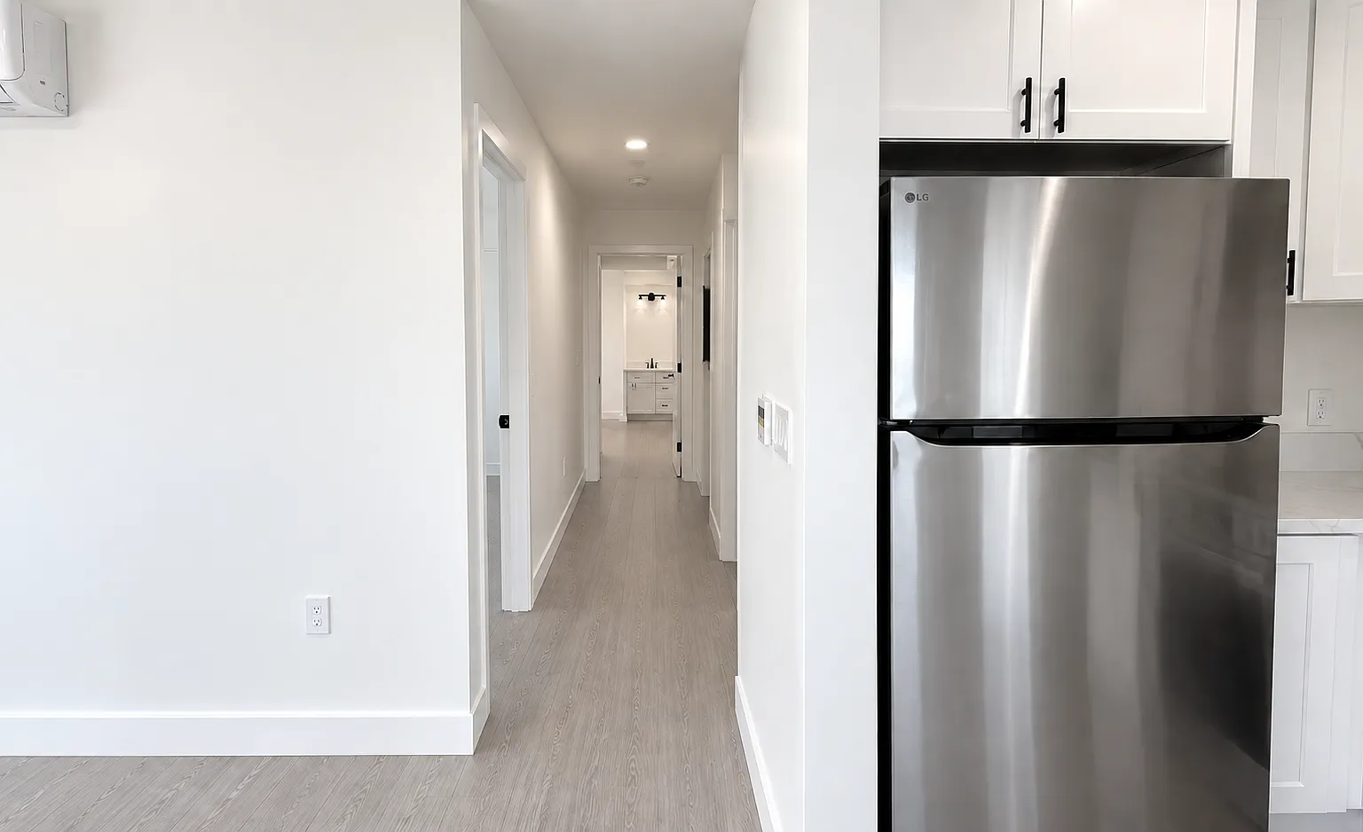 4134 Swift Ave — Photo 3