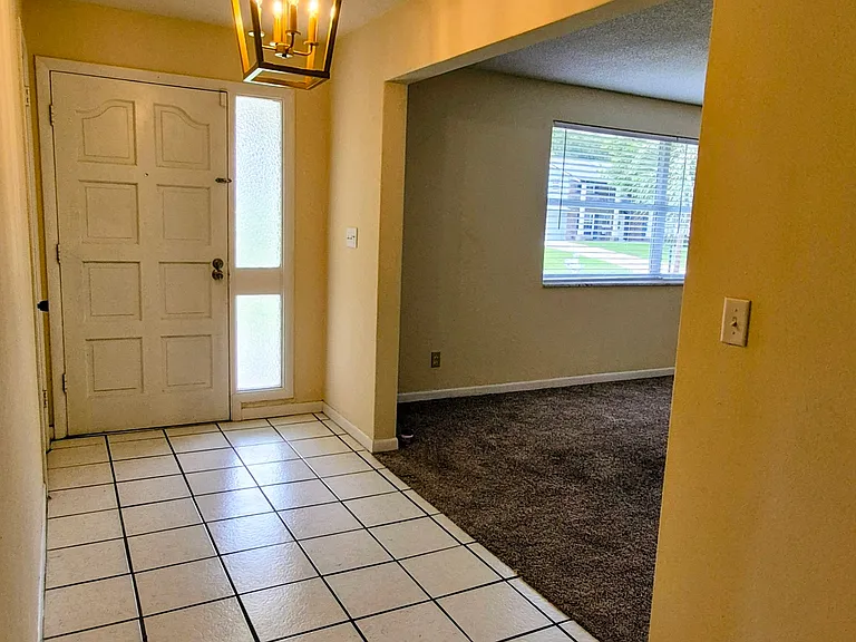 39 Pine Valley Cir — Photo 4