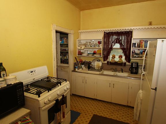 5th image of 602 22nd St