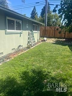 4th image of 1808 Weaverly Drive