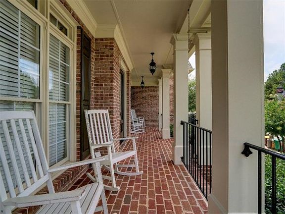 3rd image of 3756 Honey Pot Way NE
