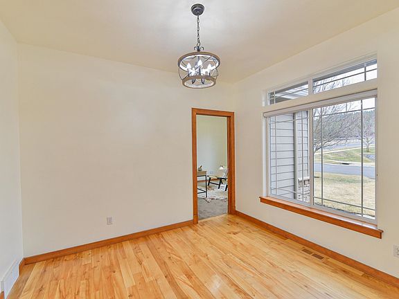 5th image of 4301 S Pinegrove Ln