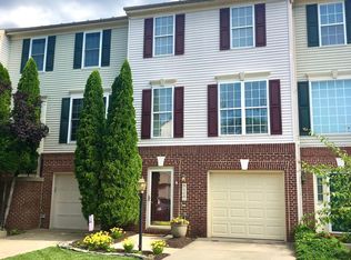 8117 Cerromar Way, Gainesville, VA 20155