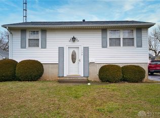 136 Weinland Dr, New Carlisle, OH