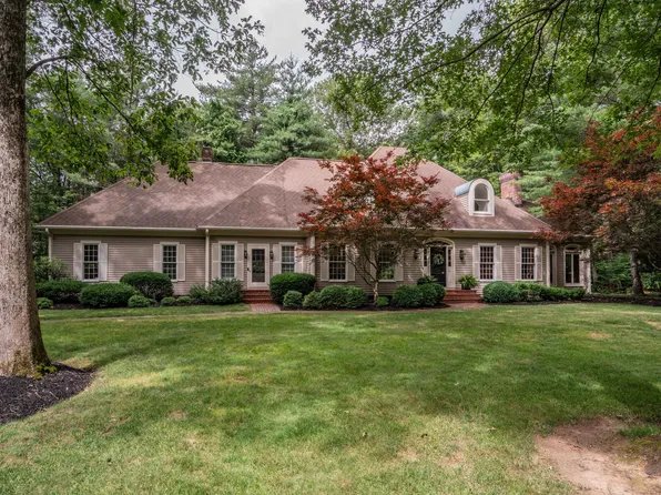 6 Salisbury Way, Farmington, CT 06032