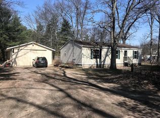 1519 S Chatterson Rd, Muskegon, MI 49442