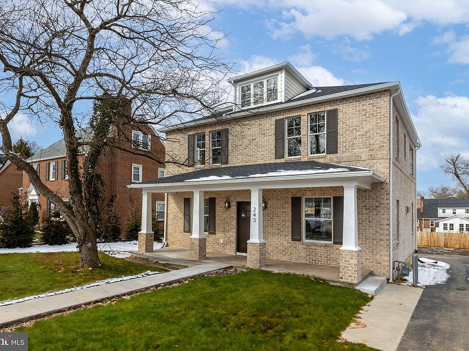1st image of 243 W Park Ave